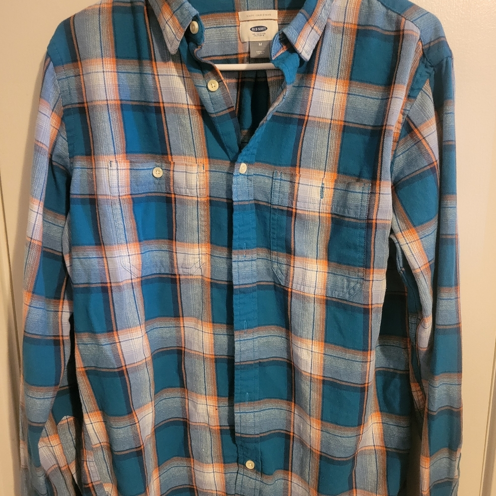 Old navy Plaid button down long sleeve shirt